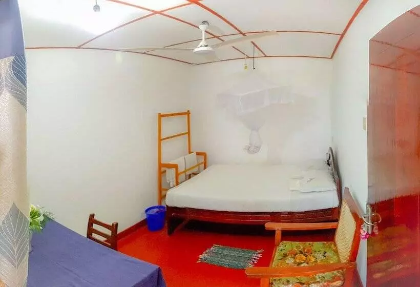 پانسیون Lali S Hikkaduwa Homestay