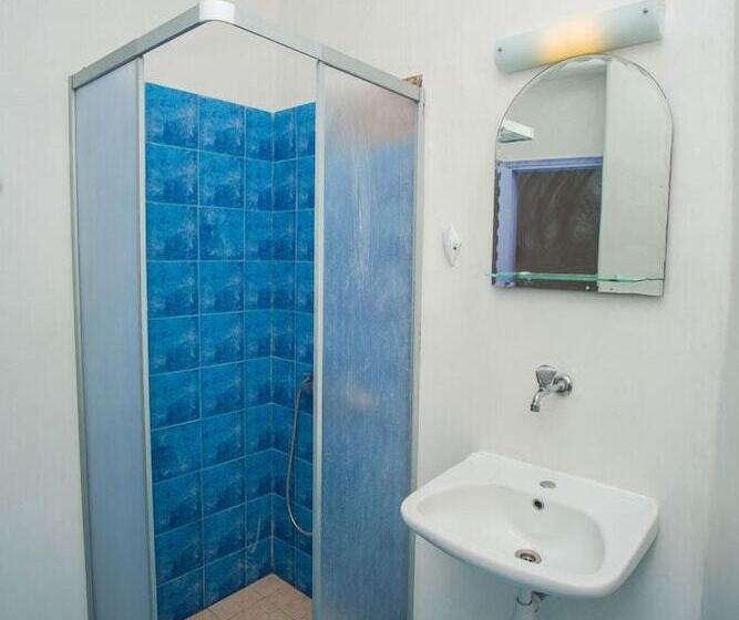 פנסיון Petalides Apartments