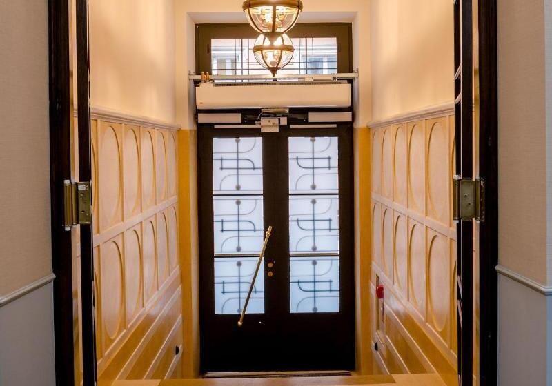 Отель Amber Design Residence