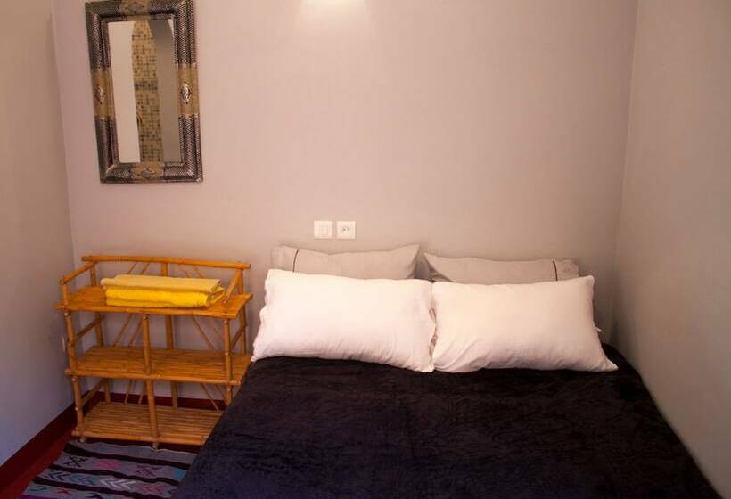 Отель Atlas Mirleft