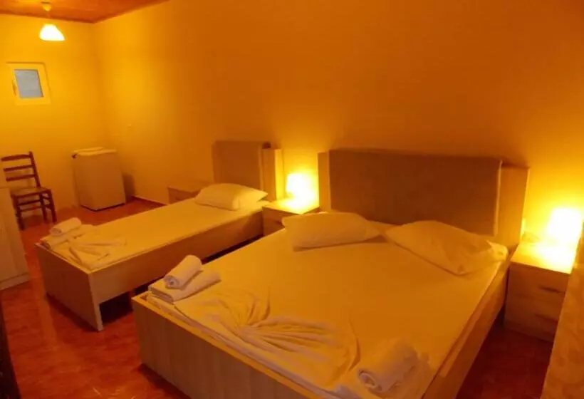 هتل Riviera