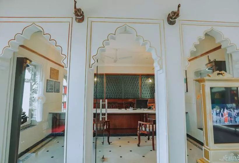 ホテル Shahpura Kumbhal Villas