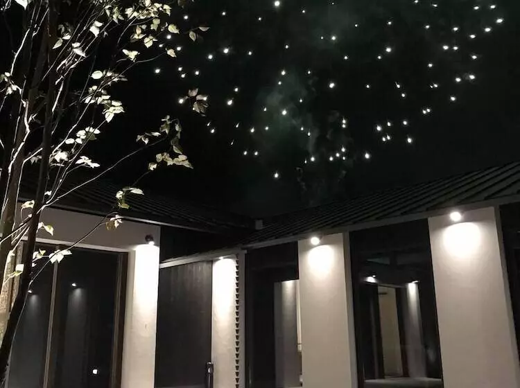 Hotelli Yufuin Rikka