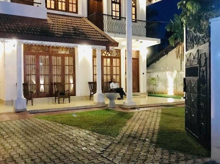 پانسیون Ama Villa Negombo