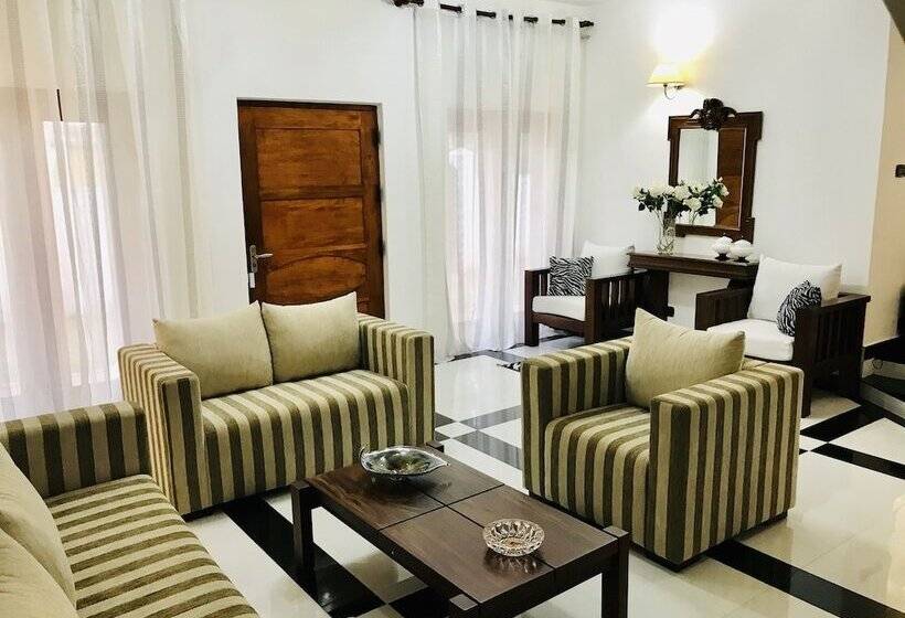 پانسیون Ama Villa Negombo