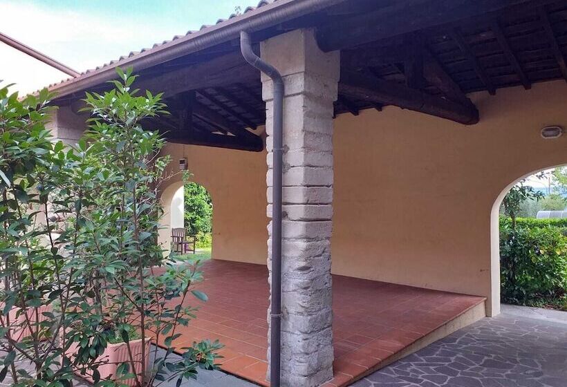 פנסיון Corteallago