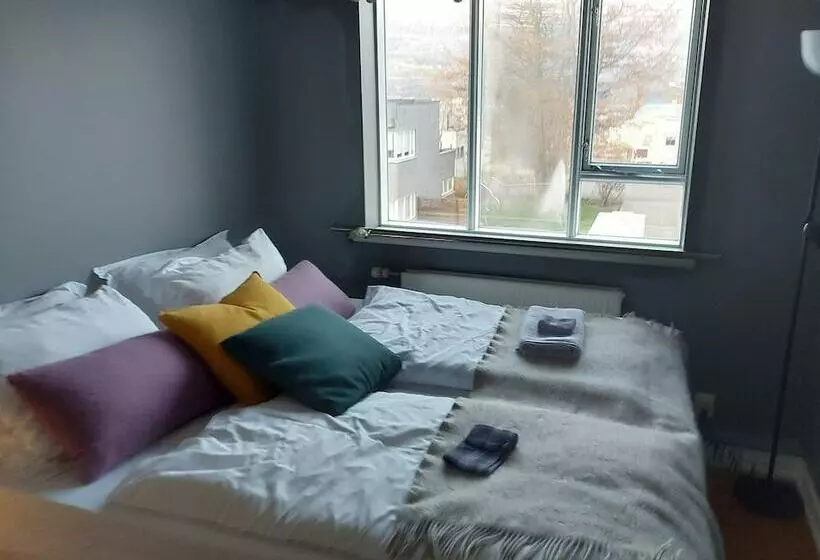 پانسیون Ig Akureyri