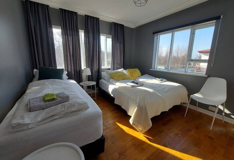 پانسیون Ig Akureyri