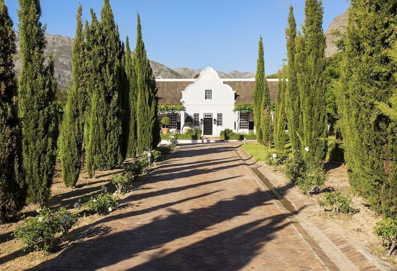 ペンション La Providence Guest House & Wine Farm