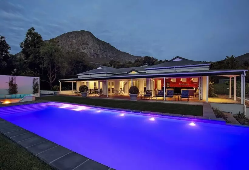 Majatalo La Providence Guest House & Wine Farm