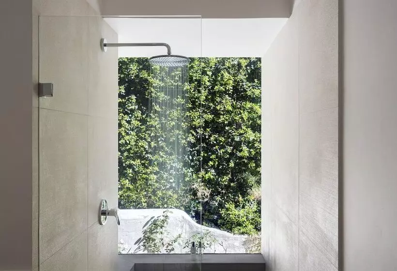 Majatalo La Providence Guest House & Wine Farm