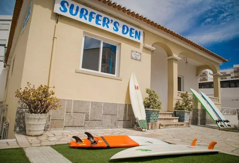 پانسیون Surfer S Den Ericeira