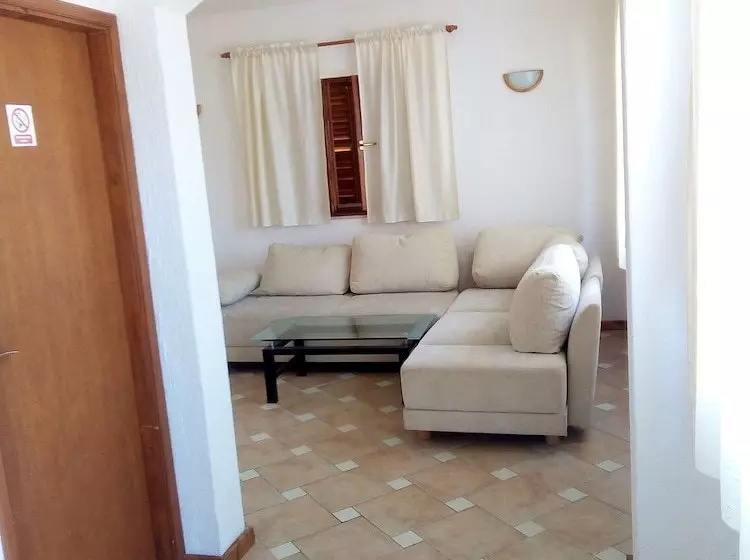 Sea Turtle Apartments