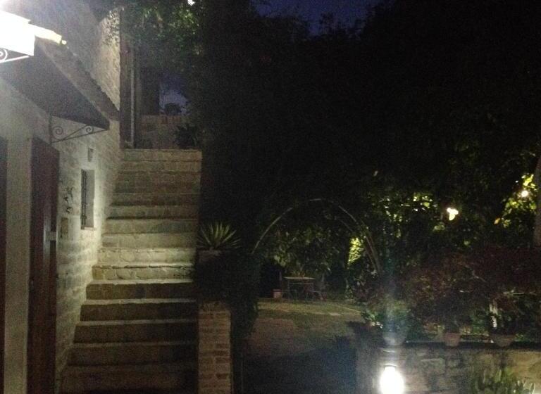 Bed And Breakfast La Casa Delle Rondini