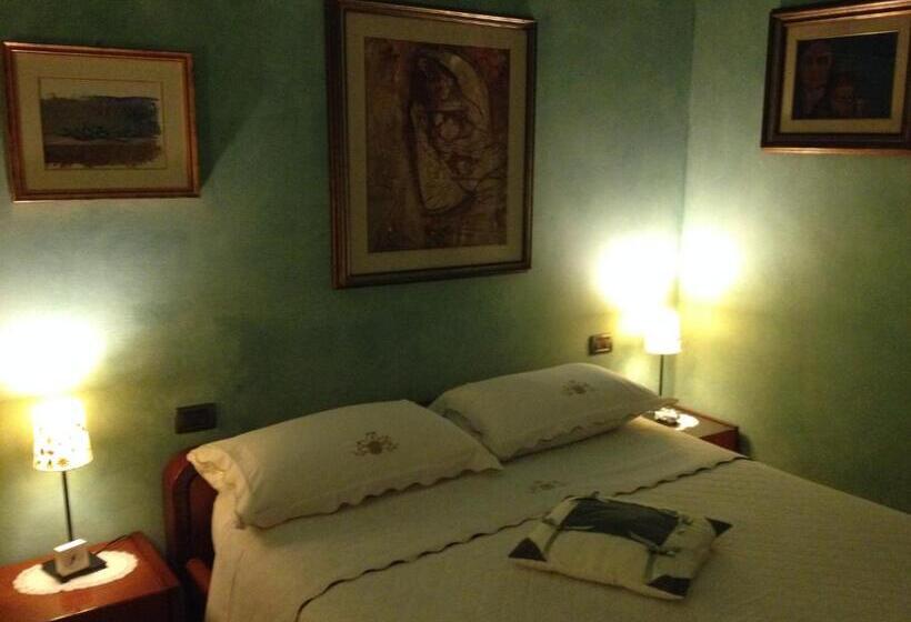 Bed And Breakfast La Casa Delle Rondini