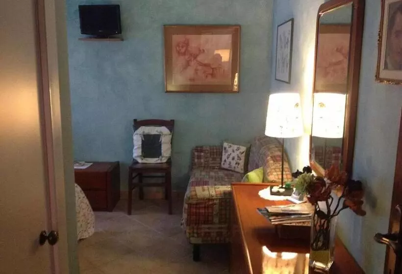 Bed And Breakfast La Casa Delle Rondini