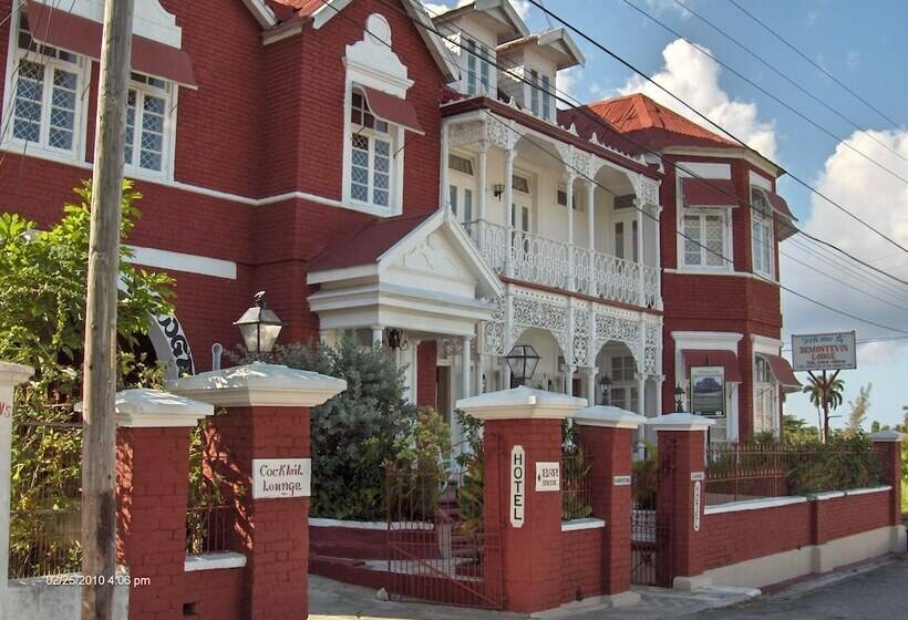 בית מלון כפרי Demontevin Lodge