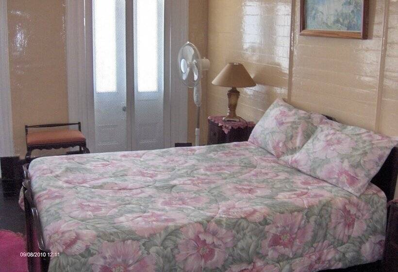 בית מלון כפרי Demontevin Lodge