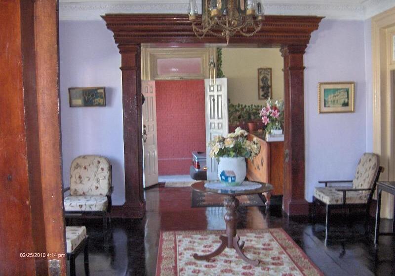 בית מלון כפרי Demontevin Lodge