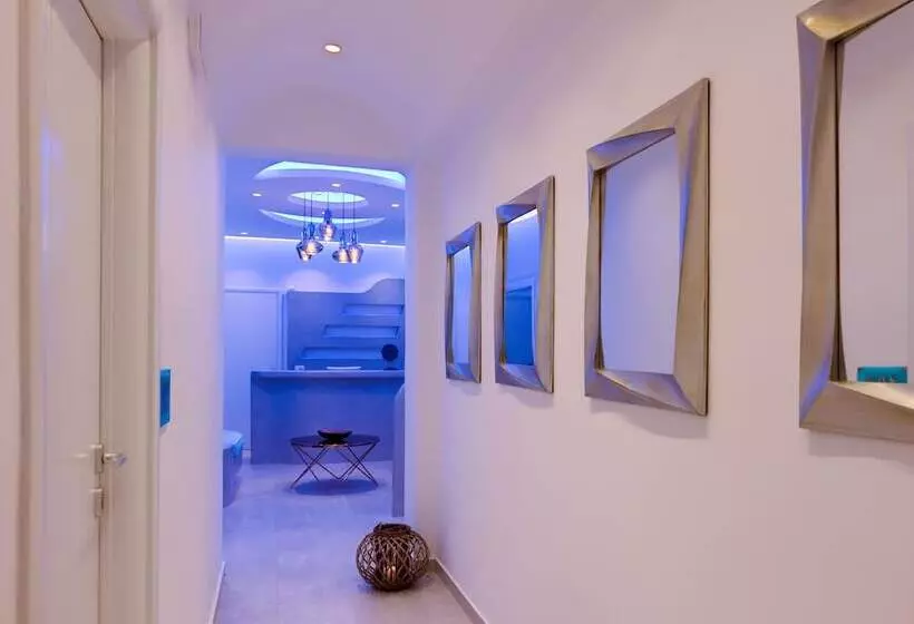 Hotelli Emerald Collection Suites