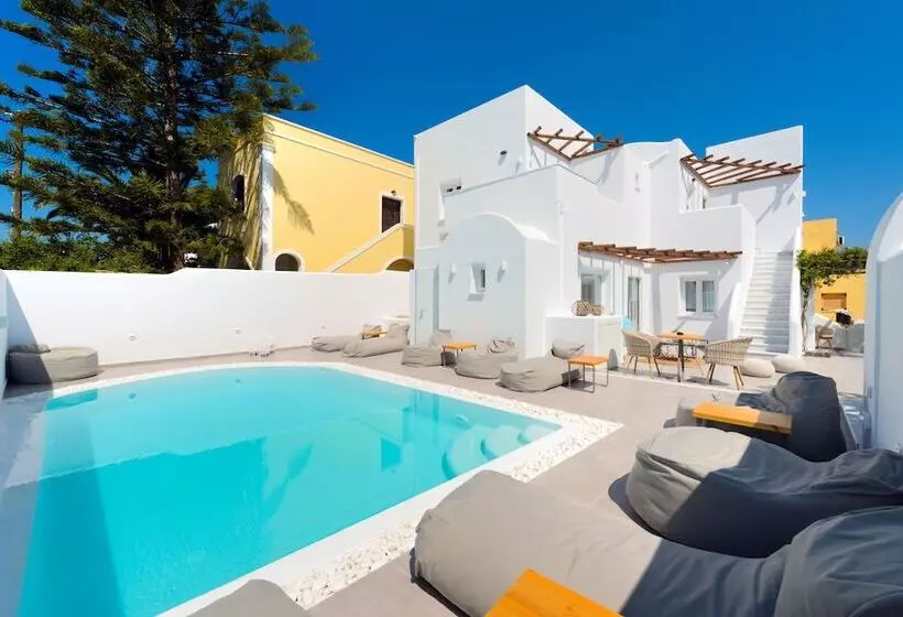 Hotelli Emerald Collection Suites