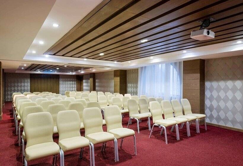 호텔 Ibis Styles Krasnaya Polyana