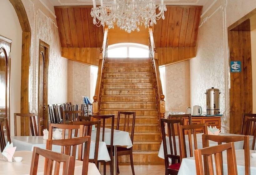 Отель Pansionat Vershina