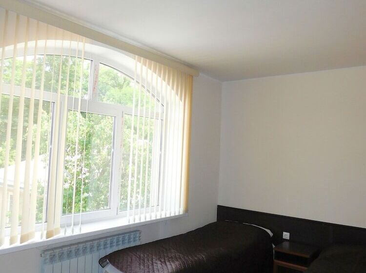 Отель Pansionat Vershina