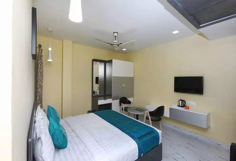 ホテル Rahmath Residency By Oyo Rooms