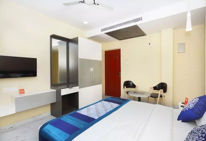 ホテル Rahmath Residency By Oyo Rooms