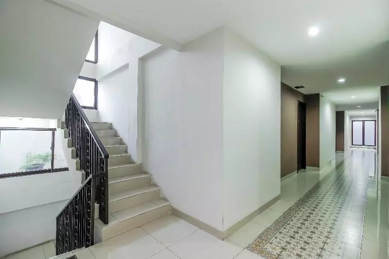 Hotelli Reddoorz Plus @ Tb Simatupang