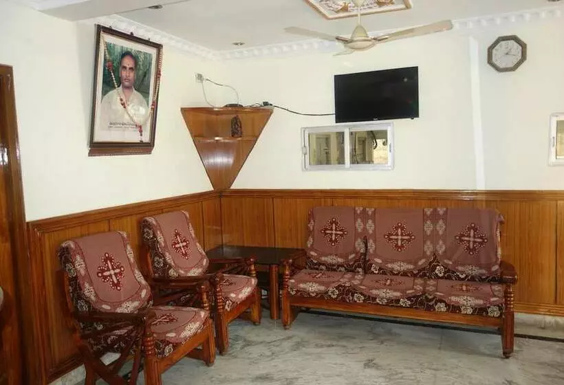 ホテル Sree Vaibhav Residency