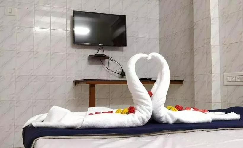 ホテル Sree Vaibhav Residency