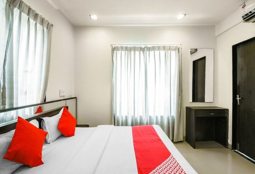 هتل The Gentleman