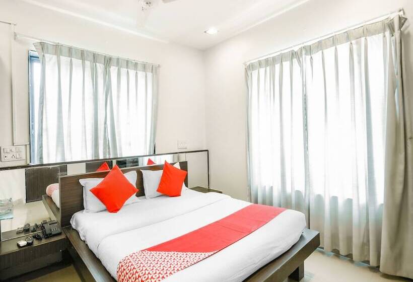 هتل The Gentleman