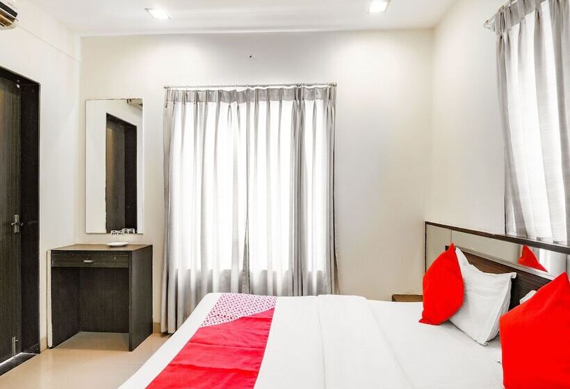 هتل The Gentleman