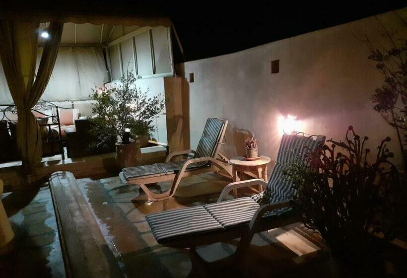 膳宿费 Dar Melody