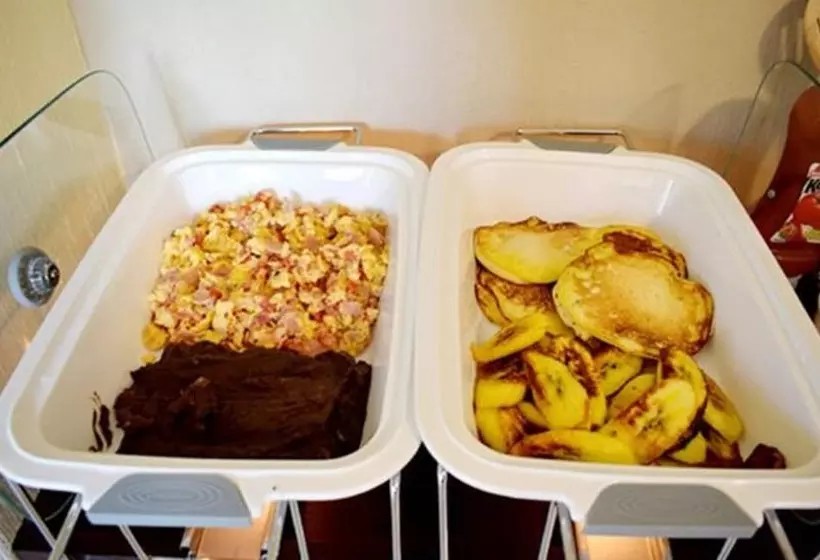 پانسیون Laguna Sky