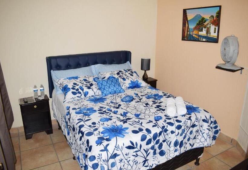 پانسیون Laguna Sky