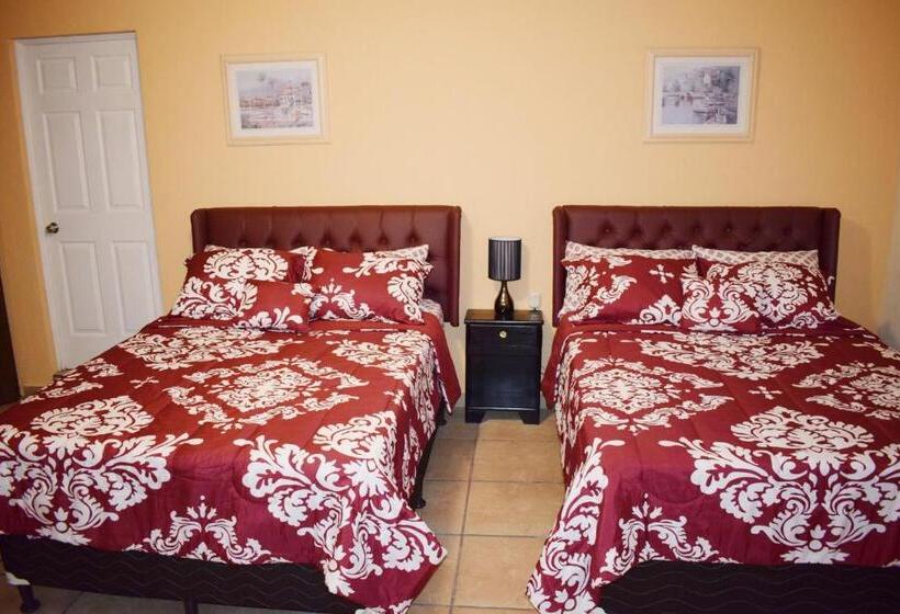 پانسیون Laguna Sky