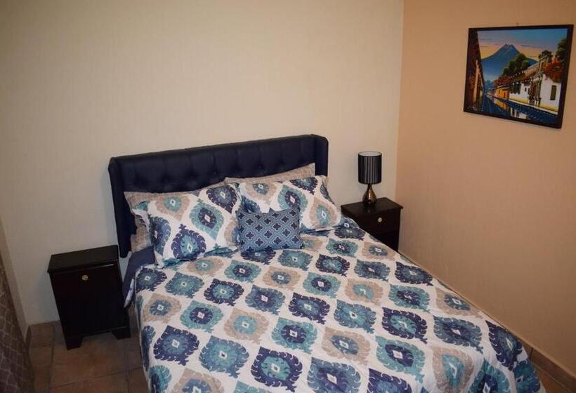 پانسیون Laguna Sky