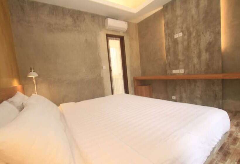 پانسیون Triple Tree Villa