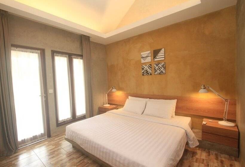 پانسیون Triple Tree Villa