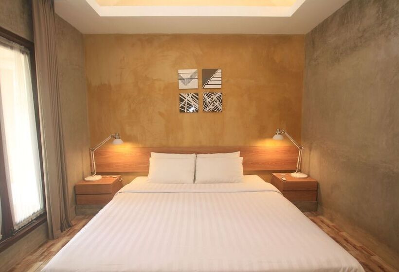 پانسیون Triple Tree Villa