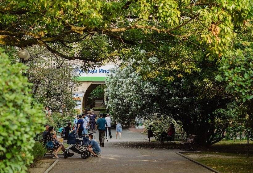 مبيت وإفطار Helix