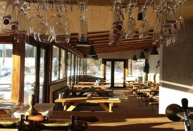 Bed and Breakfast Penzion U Hrocha