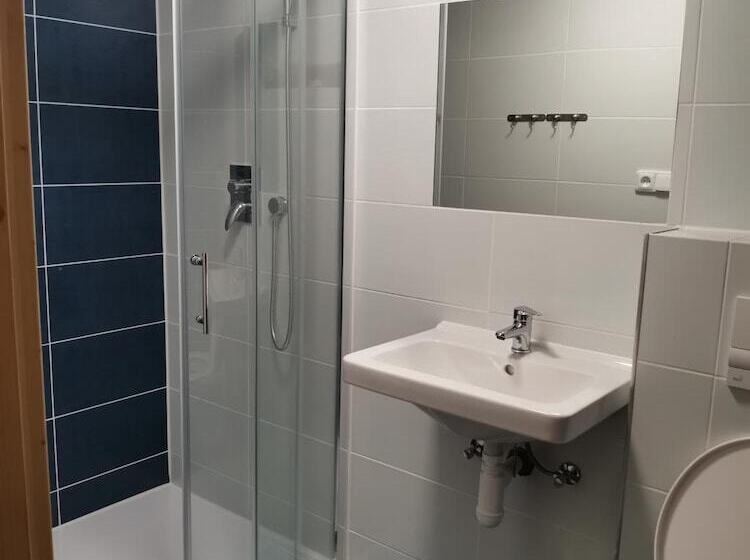 Bed and Breakfast Penzion U Hrocha