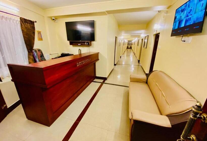 Hotel Aakash Rooms And Cottages