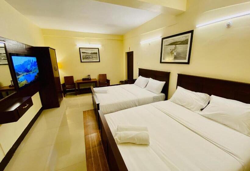 Hotel Aakash Rooms And Cottages