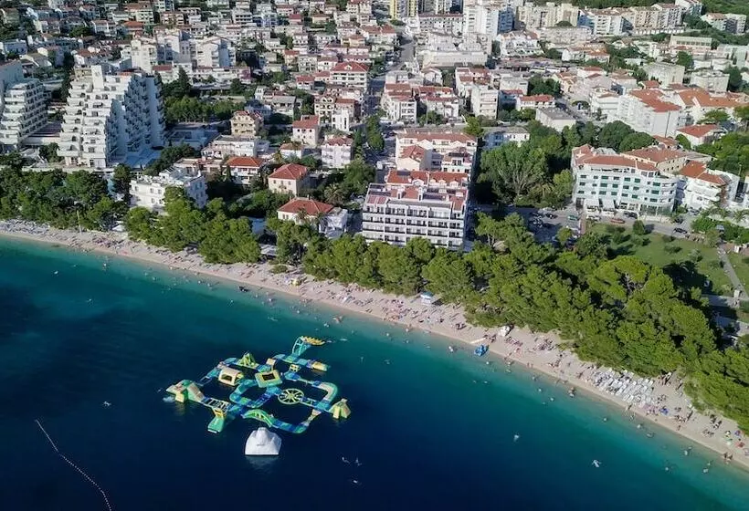 هتل Central Beach 9